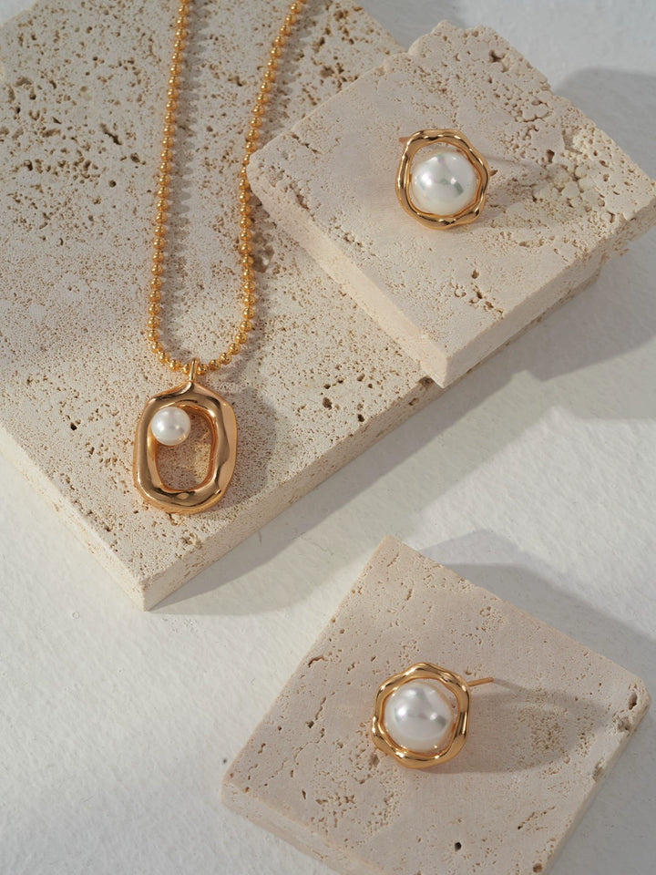 Simsmore [Cold Wind Series] Pure Silver Pearl Fashion Item, Niche Original Design Earrings