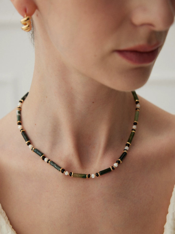 Simsmore green bead necklace for women's new style with a niche design and versatile collarbone chain